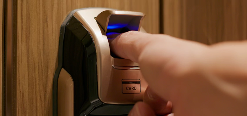 Fingerprint Door Locks Replacement in Sausalito, CA